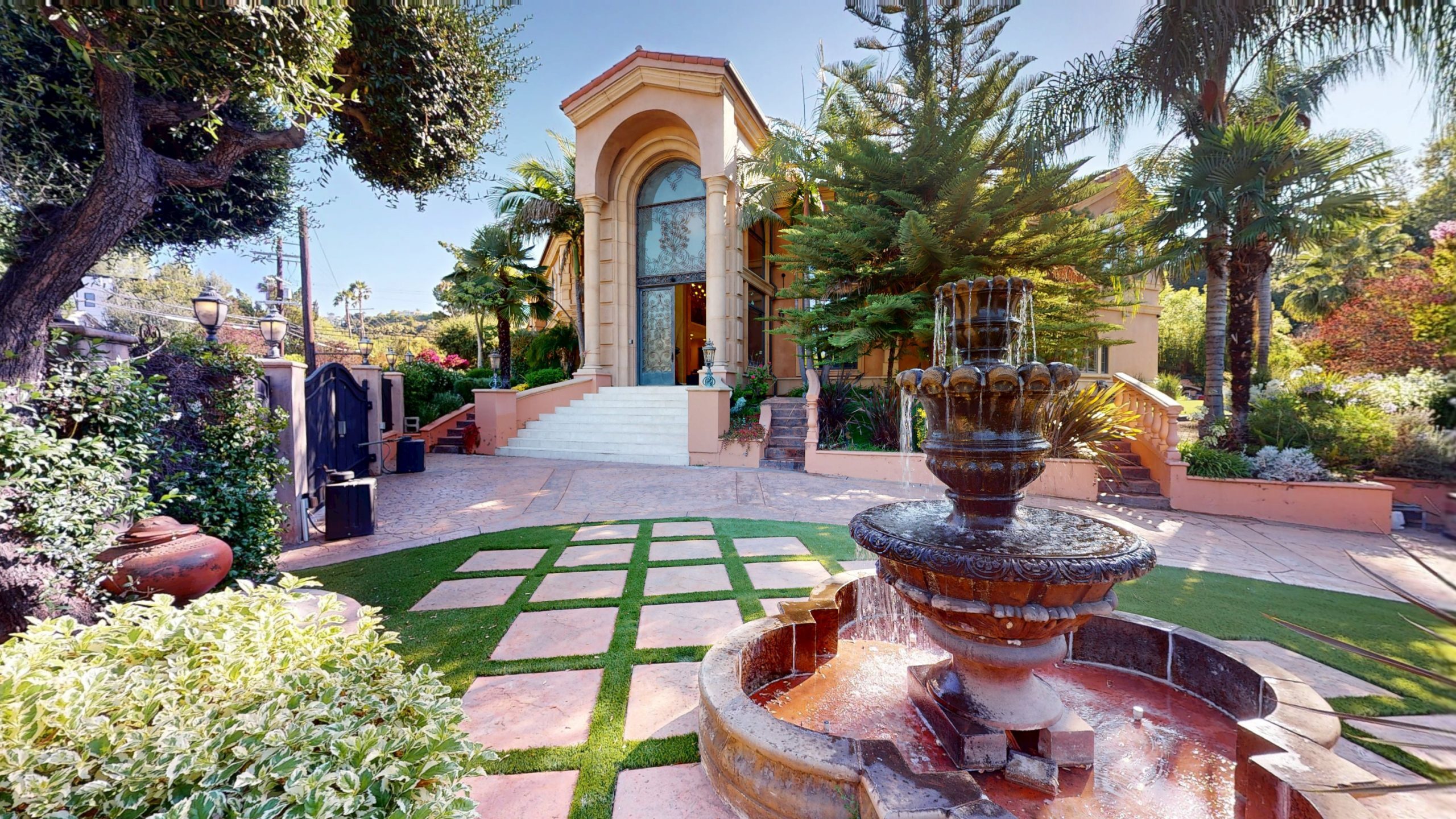 Haven Hills rehab business image in Encino, Los Angeles, California